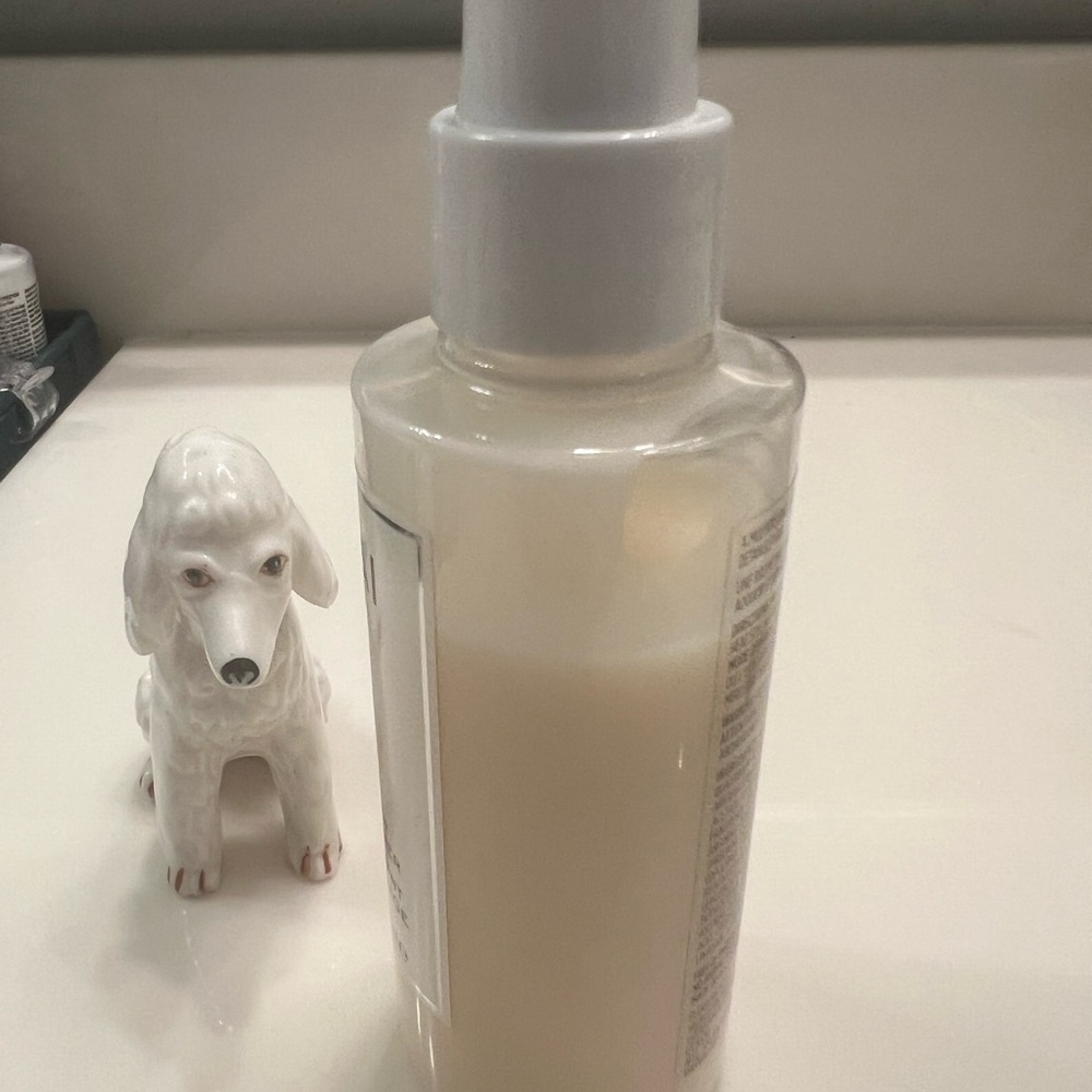 OUAI Haircare Leave-In Conditioner 75% left - Picture 2 of 3